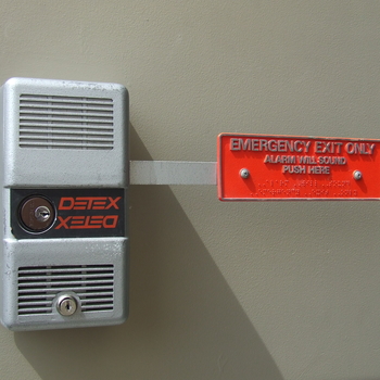 Commercial door lock installation Sarasota FL by Lockhart Locksmith